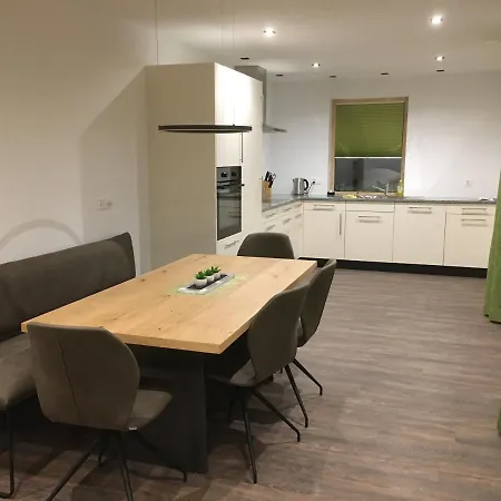 Apartment Suot Crapalb *